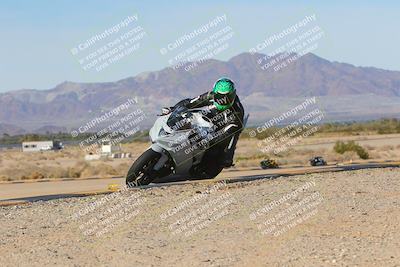 media/Dec-10-2023-SoCal Trackdays (Sun) [[0ce70f5433]]/Turn 9 Inside Set 1 (1115am)/